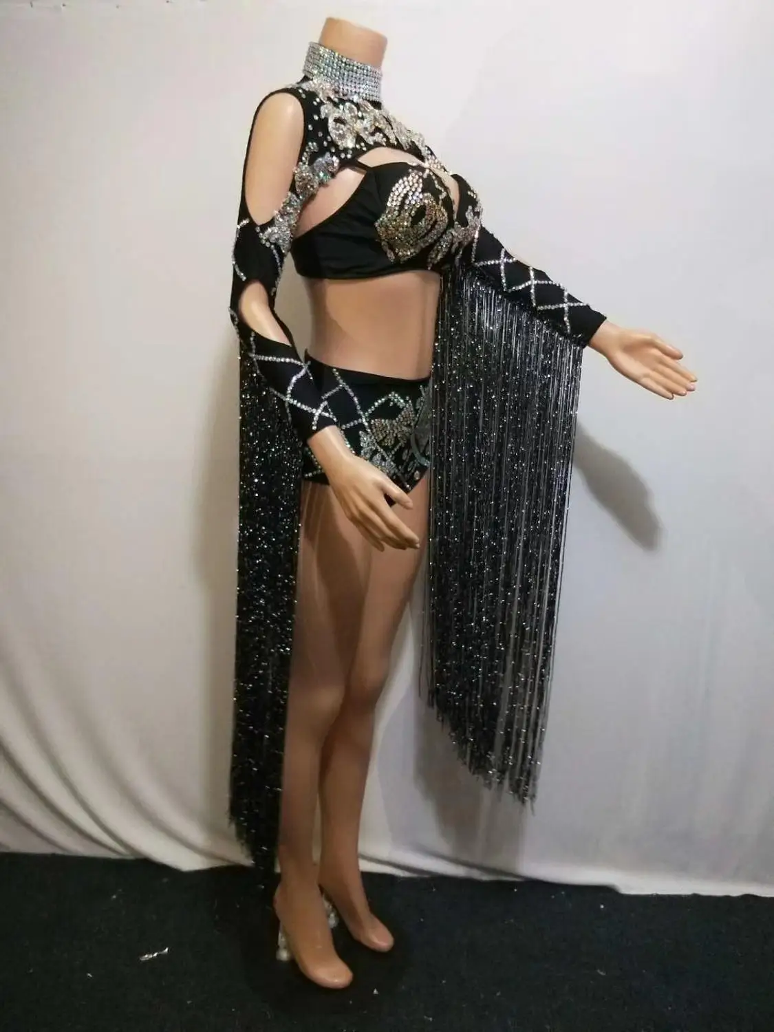

Egypt Style Women Black Tassels Color Crystals Halter Set Female Sexy Pole Dance Costumes Women's Acrobatics Performance Clothes
