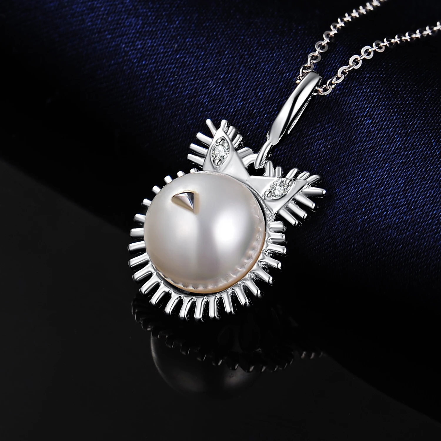 Зодиак Лев Подвеска из перламутровой жемчужины Цепочки и ожерелья 925 пробы