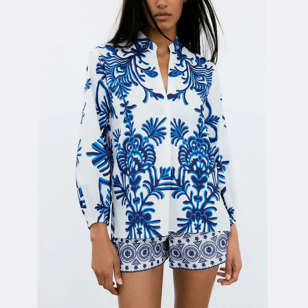 

2021 summer and Autumn New Women's clothing Bohemian V-Neck long sleeve split women's top fashion