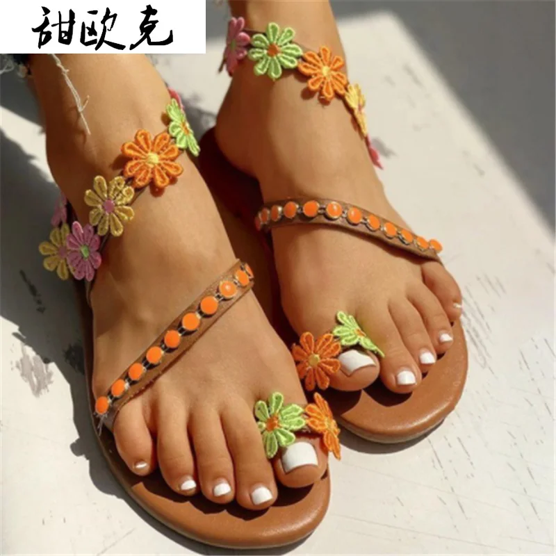 

2021 New Summer Women's Sandals Fashion Women Flowers Set Foot Casual Sandals Outdoor Beach Open Toe Comfortable Flat Sandals