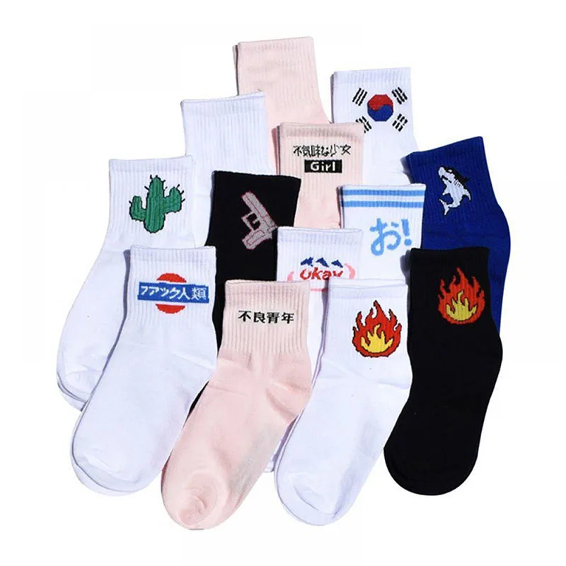 

1Pair Funny Casual Style Unisex Couple Breathable Soft Socks Black Stripe Print Hip Hop Street Skateboard Socks Mid Tube