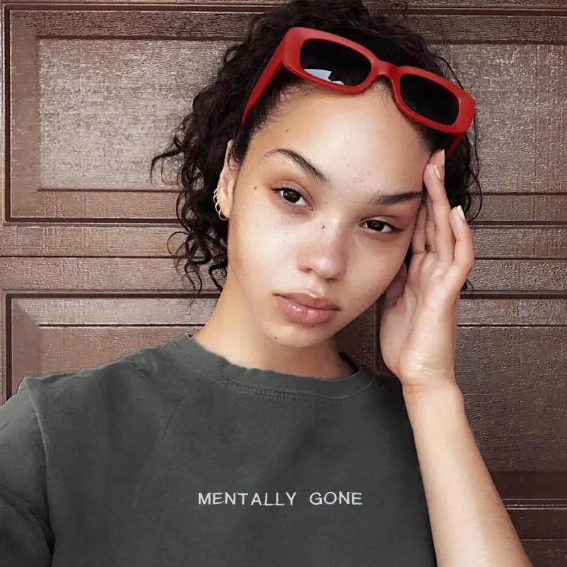 

Summer Women's Short Sleeve T-Shirt 2021 Fashion Sexy Navel Gray Round Neck Tight Personality Letter Embroidery Tops
