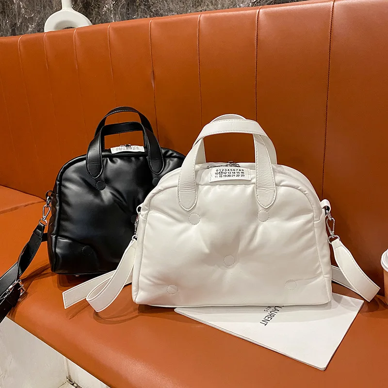 

Fashionable portable cotton clothing bag 2020 new leisure shoulder bag versatile women's bag