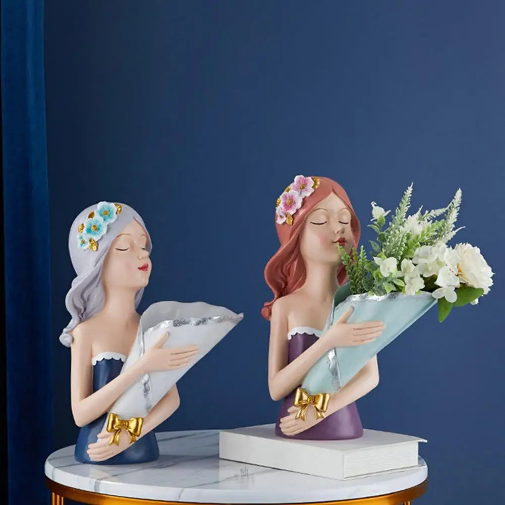 

Resin Bouquet Girl Flower Arrangement Ornament Sculpture Statue Girl Sculpture Ornament Gift Living Room Home Decor Accessories