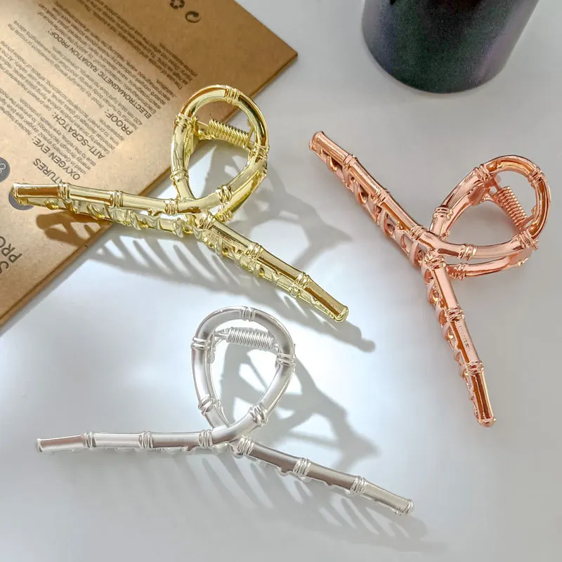 

Woman Metal Hair Claws Hair Accessories Chic Barrettes Hairclips Hairpins Ladies Hairgrip Headwear Girls Ornaments Crab