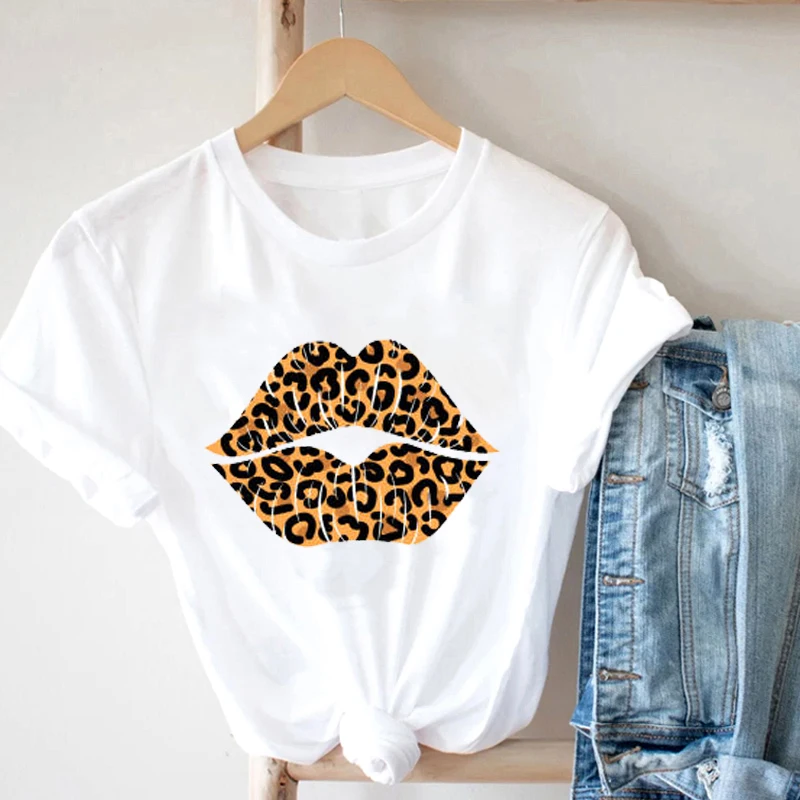 

90s Gothic Clothes Tshirts Anime Leopard print Causel Women's Clothing Summer 2021 Graphic Kiss Friends Qute Basic Women Shirts