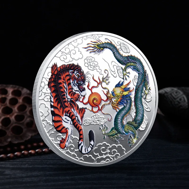 Chinese style 3D Relief crafts Dragon and tiger mythical mascot Challenge badge Zodiac Tiger 2022 New Year Commemorative Coin |