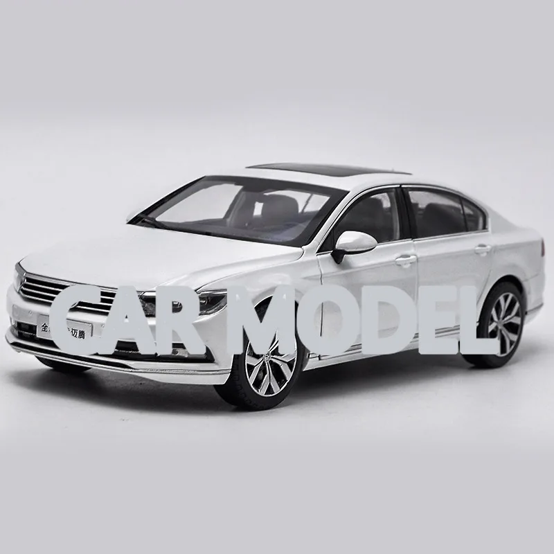 1:18 весы игрушечные машинки VW magotan 2017 модель автомобиля Детские авторизованные