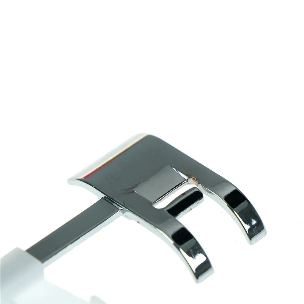 

Stainless Steel Universal Attachment Spare Part Sewing Needle Presser Foot Sewing Machines Accessories 2.8*4.7*0.8cm