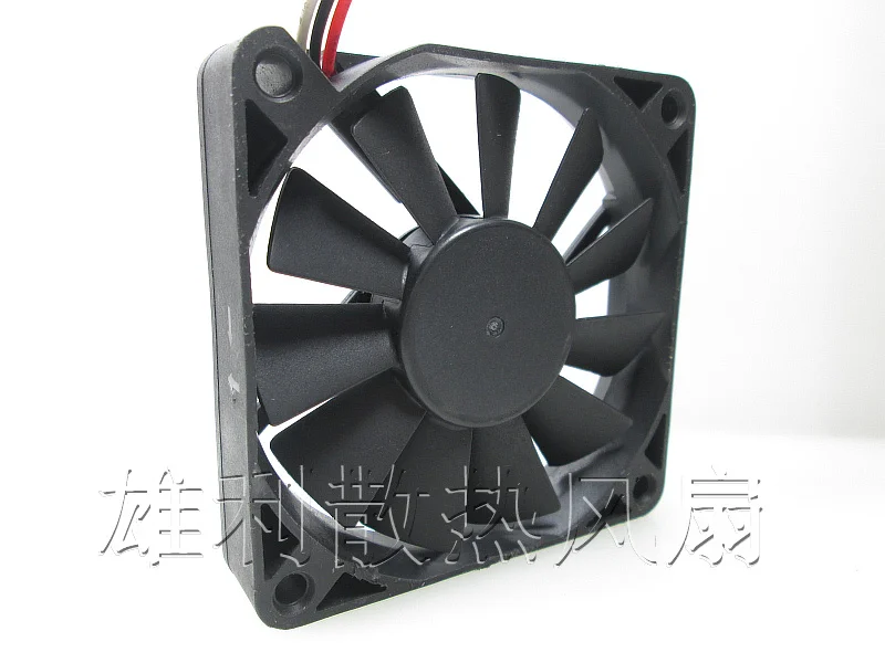 

NEW C7015B12E 12V 0.1A 7CM 7015 3wire Motor protection cooling