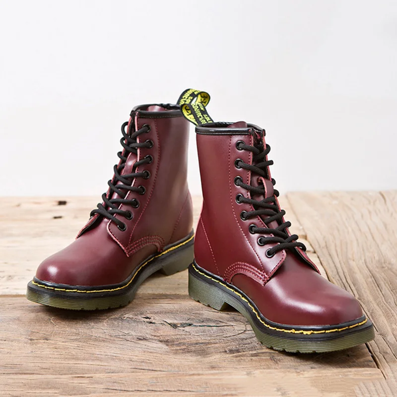 Женские ботинки модные женские с высоким берцем кожаная обувь на низком каблуке