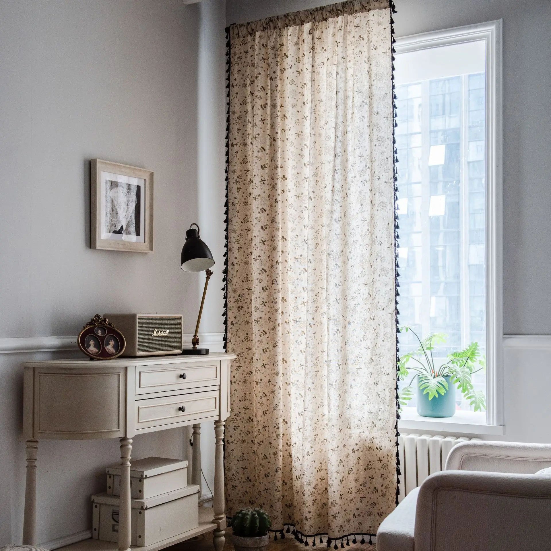 

Curtain finished dandelion printing black tassel Korean small window kitchen curtain cotton and linen semi-shading bay window
