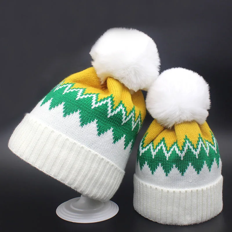 

New Winter Parent- Child Warm Knitted Cap Boys and Girls Outdoor Sports Skiing Casual Patchwork Headging Hats Korean Wool Caps