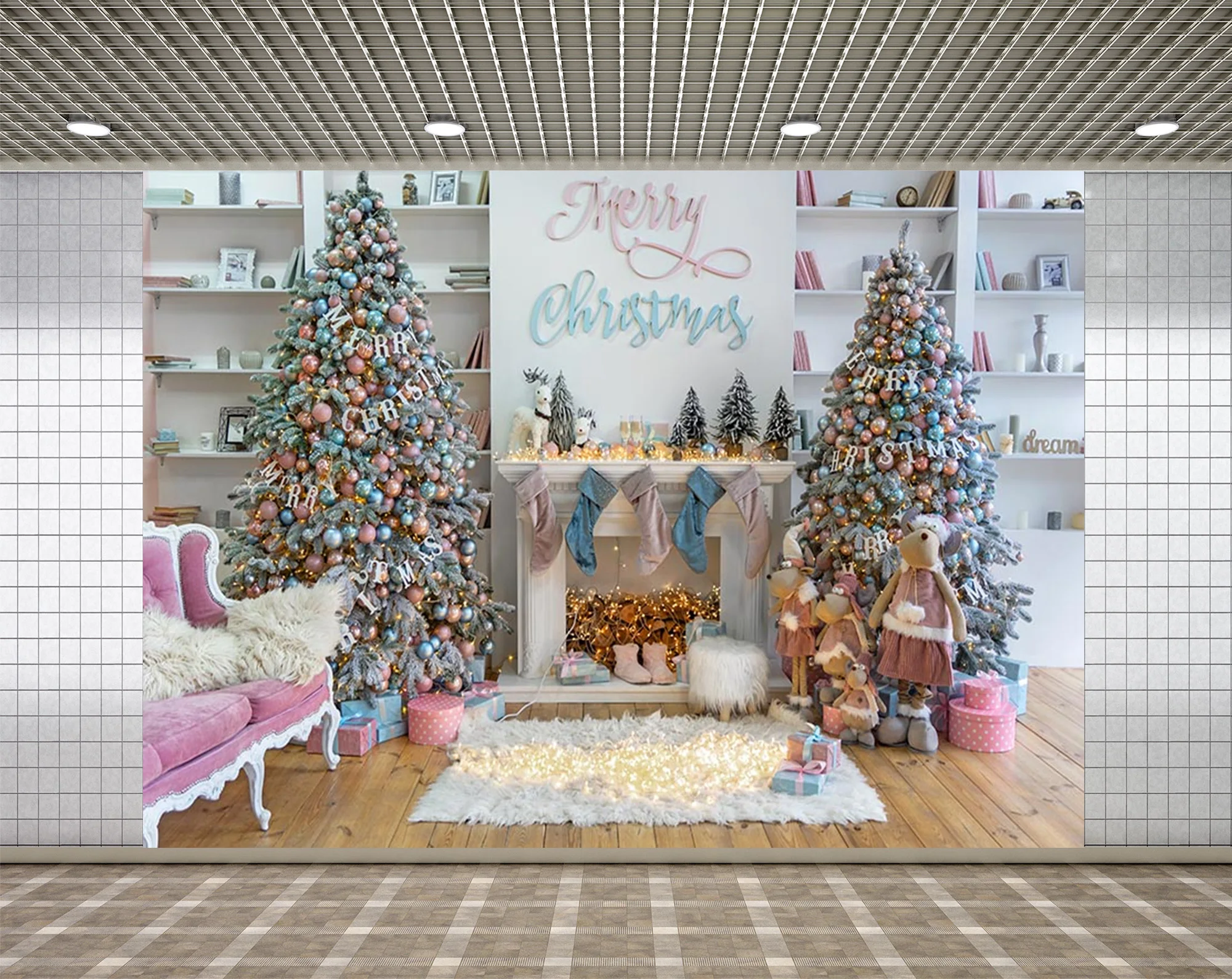 

Фон для студийной фотосъемки с изображением рождественской елки и камина