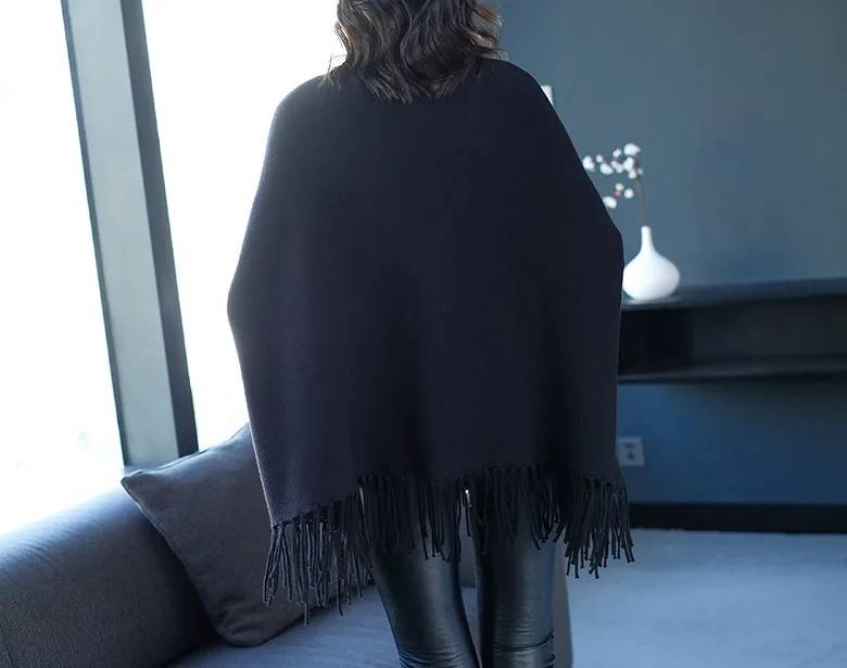 Женский свободный вязаный свитер черная водолазка с блестками и цветочной