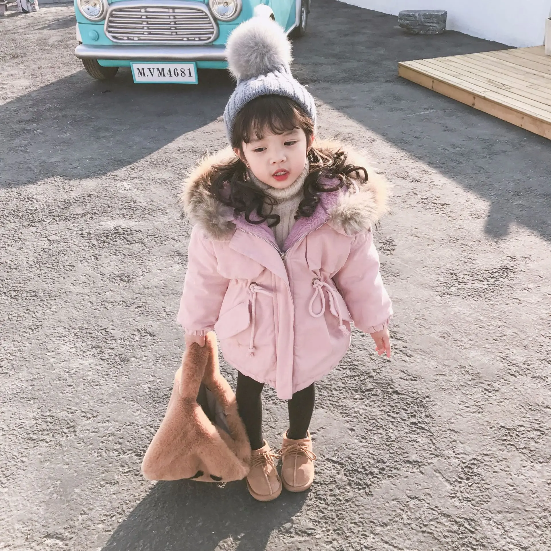 Куртка детская зимняя хлопковая с меховым воротником однотонная | Мать и ребенок