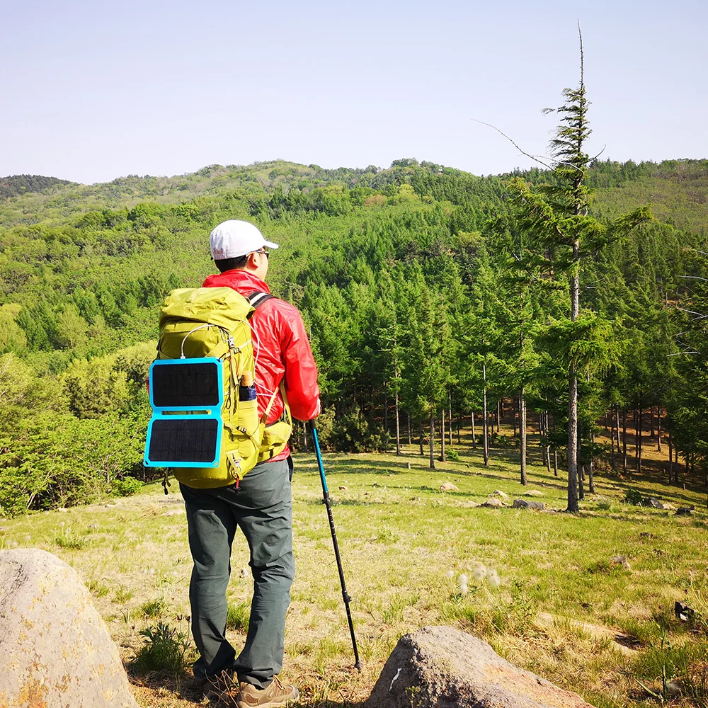 Зеленая портативная солнечная панель с зарядным устройством 10 Вт | Мобильные