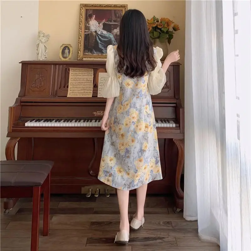 

Summer 2021 new sweet floral temperament is very fairy in the long section waist slimming short-sleeved dress women