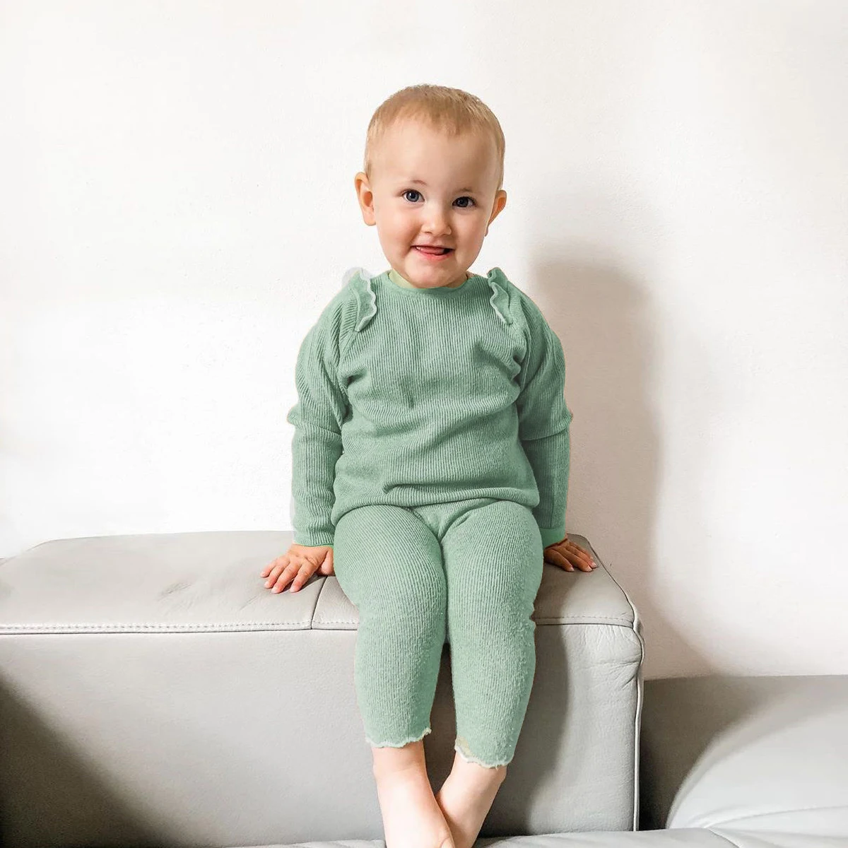 

Infants Kids Baby Girls Ribbed Solid Pajama Sets Top Fall Trousers Stripes Ruffle Long Sleeves Elastic Kids Sleep Clothes