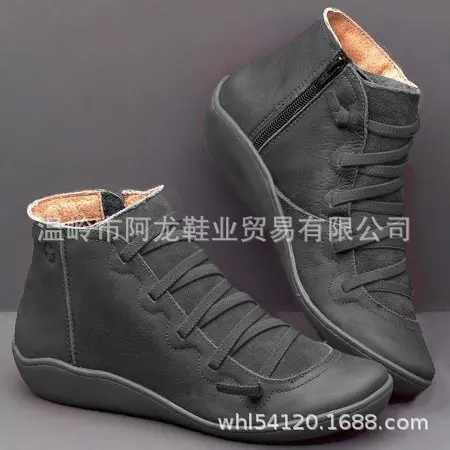 Ботинки женские однотонные на плоской подошве винтажные повседневные короткие