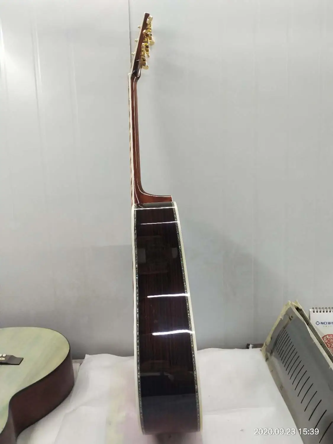 Custom All Solid 45D 41 Inch Ebony Fingerboard Acoustic Guitar in Sunburst | Спорт и развлечения