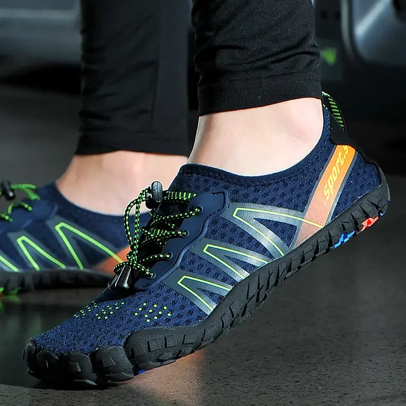 

Summer Water Shoes Beach Wading Aqua shoes For Kids Swimming Upstream Antiskid Beach Sneakers Men Women Barefoot Shoes