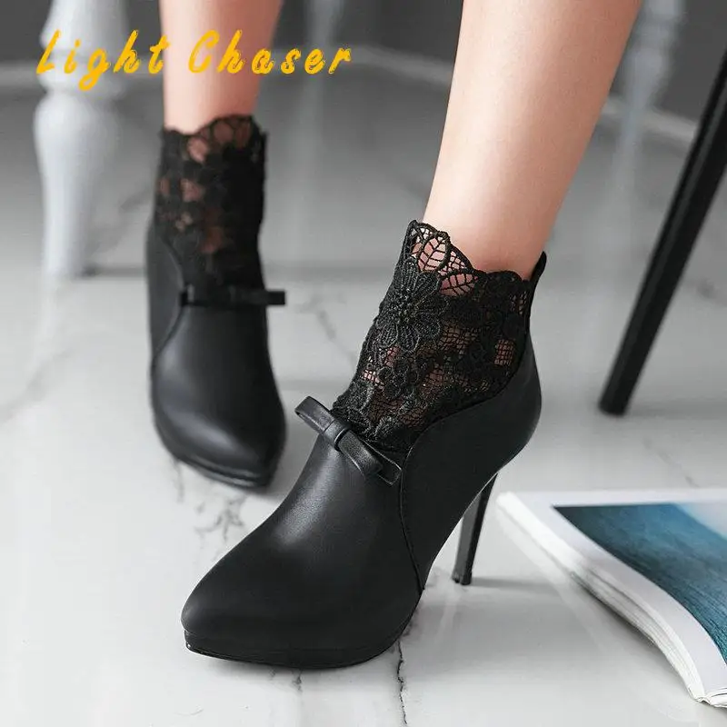 

Fashion Stiletto Short-tube Women's Boots High Heels Chelsea Women's Boots Autumn And Winter Wedding Shoes Large Size Nude Boots