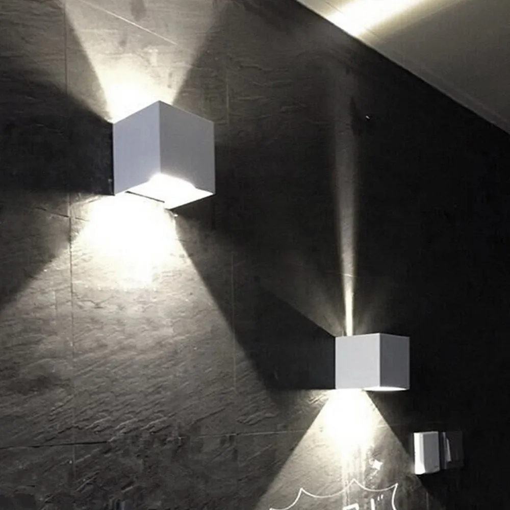 Современный минималистичный светодиодный светильник вверх и вниз затемняющий