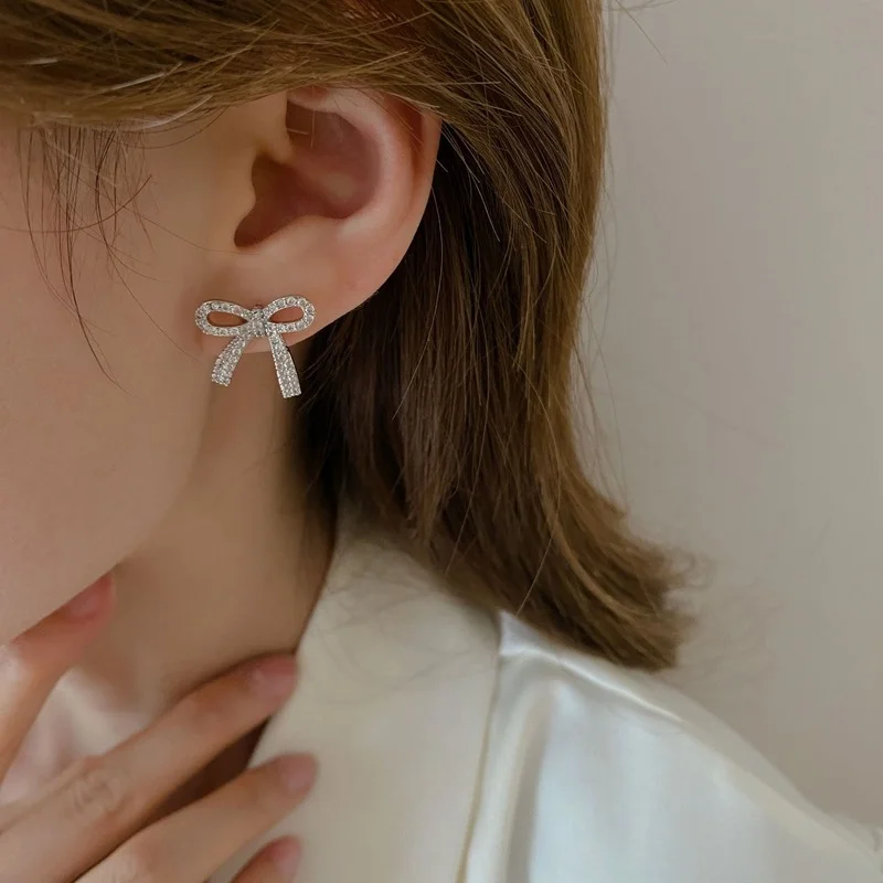 

925 Drop Silver Earrings Woman Vintage Bow Pendant Female Accessories Metal Material Woman Jewelry Simple Women Earring