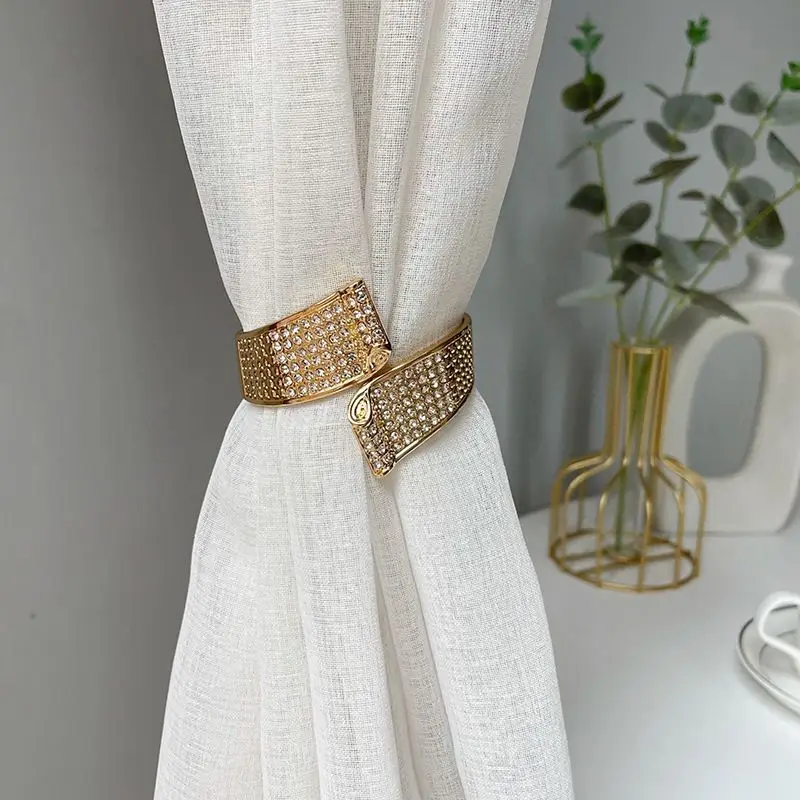 

Nordic Light Luxury Metal Full Diamond Curtain Buckle Wrong Mouth Straps Punch-free Portable Clip Home Decoration Accessories