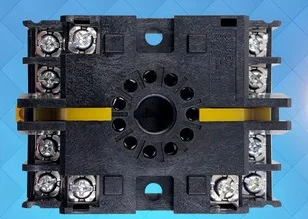 

Omron new original genuine relay base socket round foot P2CF-08 P2CF-11
