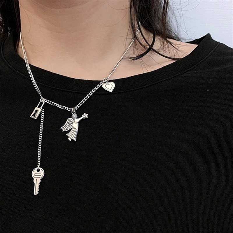

2020 New Fashion Angel Wing Key Heart Punk Neck Decorations Pendant Necklaces Women Vintage Chain Cute Necklace Bijou