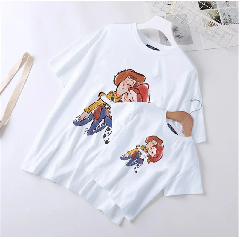 

Family Matching CLothes Short Sleeve Casual White O-neck Tshirts Mommy And Me Father Mother Girls Boys Tshirts Family Outfits