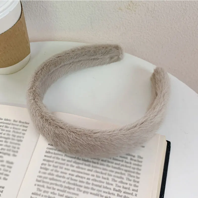 

Autumn Winter Faux Fur Head Band Headwear Winter Hair Accessories for Women Hairbands Bezel Headbands New Fashion Hair Band