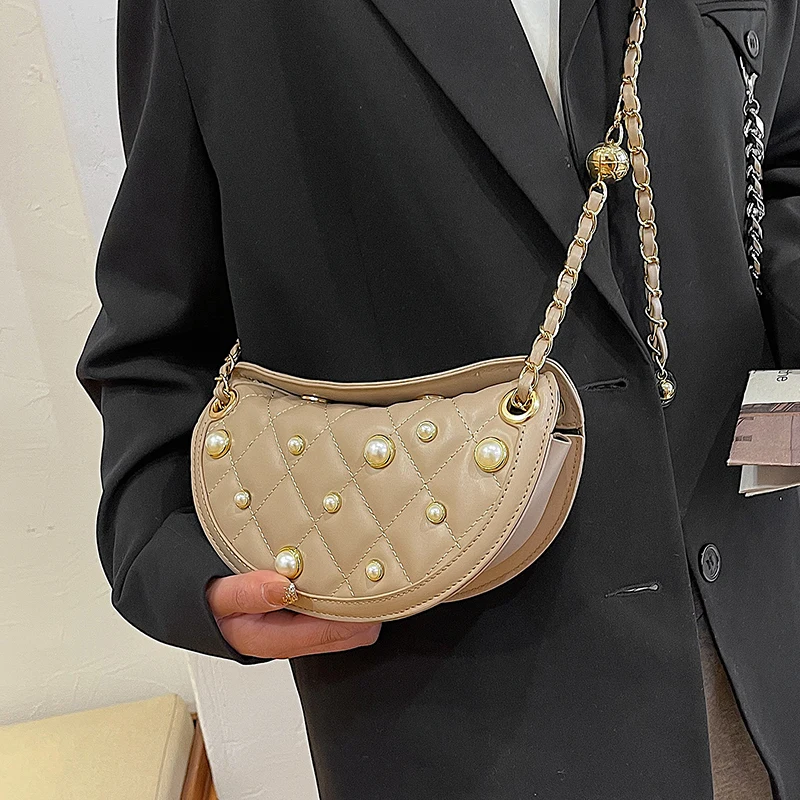 

Luxury Brand Lattice Saddle bag 2021 New High-quality PU Leather Women's Designer Handbag Pearl Chain Shoulder Messenger Bag