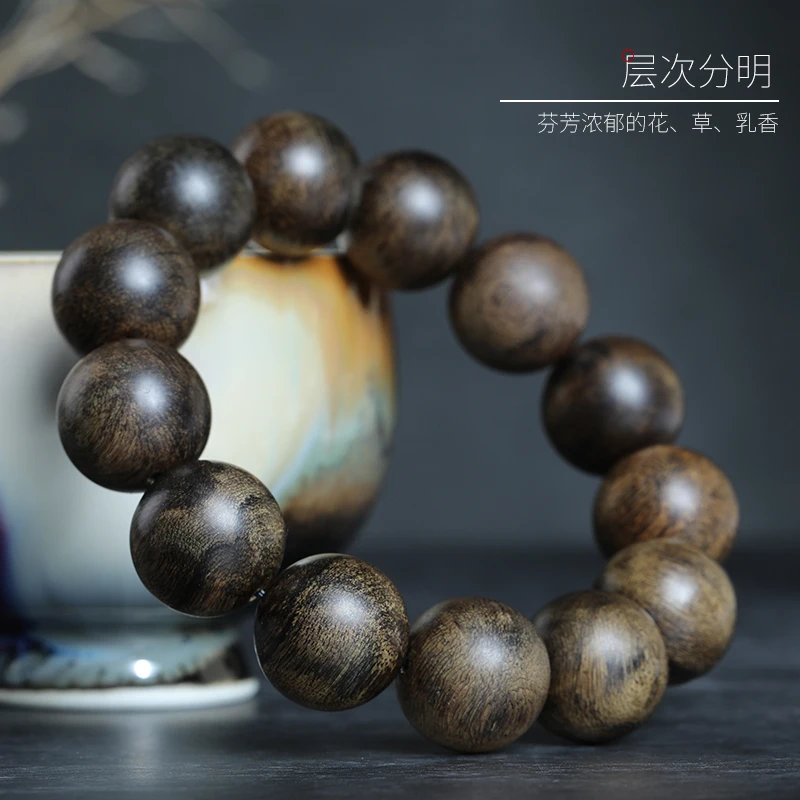 Сухие благовония дара из старого материала с высоким содержанием масла район