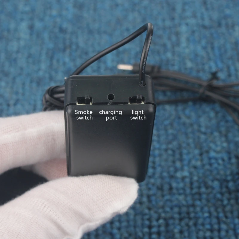 

Flash Mini Arm Control Smoke Device Charge Magic Tricks Magic Props Mentalism Cl