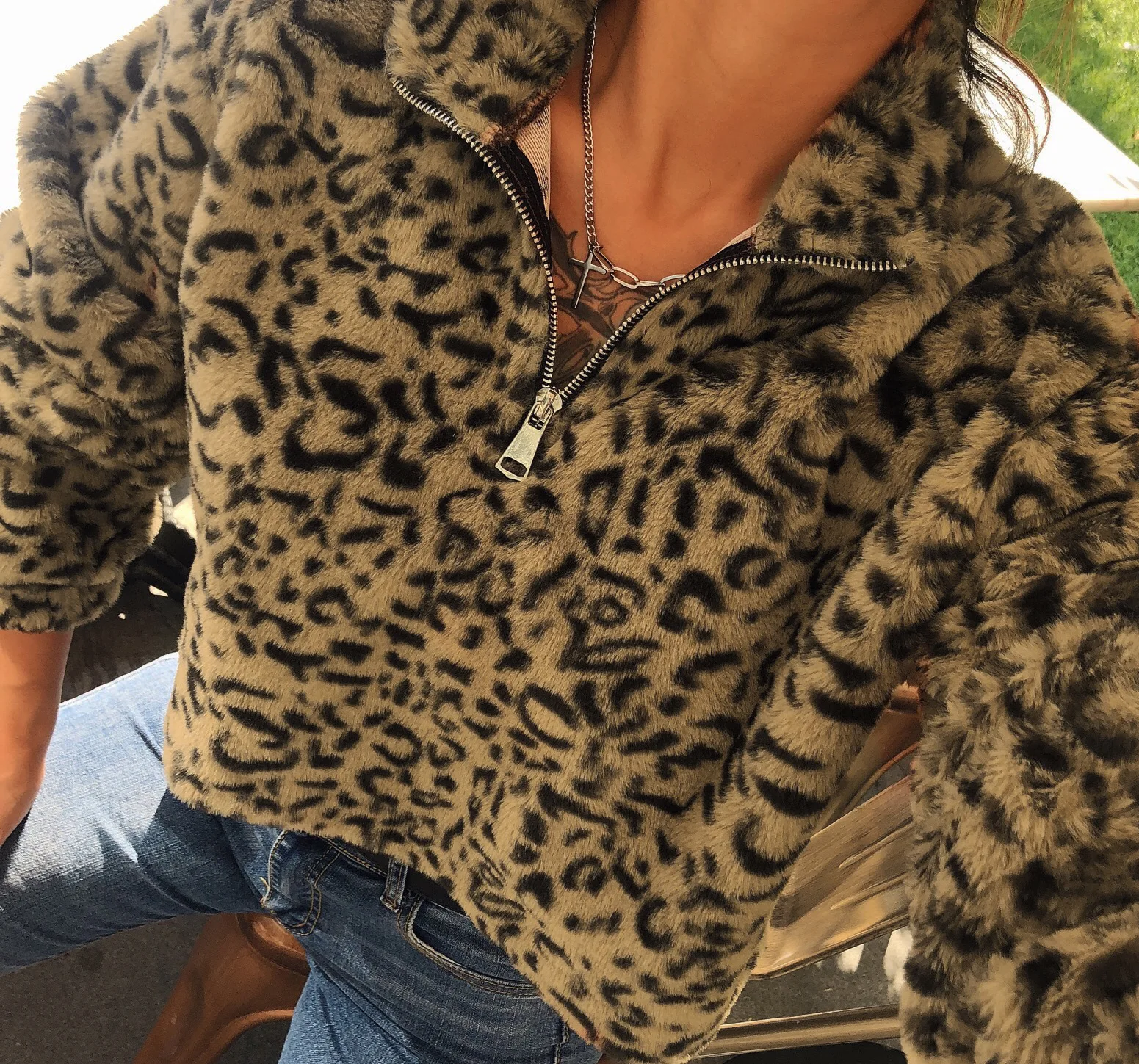 BOOFEENAA, Леопардовый принт, пушистые укороченные толстовки, женская одежда, Зимний милый пуловер, толстовка на молнии, укороченный топ, C70-AC22