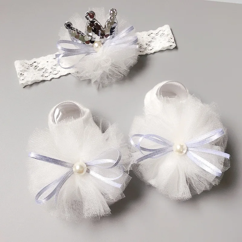 

3pcs Set Baby Girls Lace Hairband With Crown Stars And Socks Booties With Lace Flower Children Headwrap Full Month 100 Days Gift