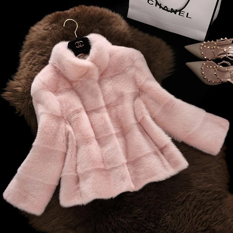 White Fur Fluffy Jacket Faux Fur Poncho Beautiful Women's Coats Park Winter Warm Luxury Plush Tracksuit Europe Street Fashion