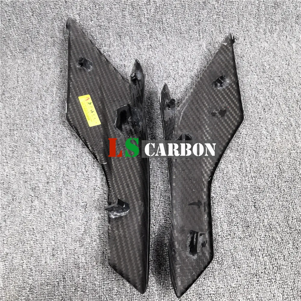 

Belly Pan For Triumph Street Triple 765 RS Full Carbon Fiber Motorcycle Accessories