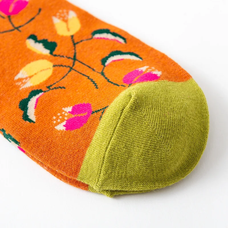 

NEW Women Streetwear Cotton Funny Cartoon Casual Socks Dog Flower Plant Kawaii Woman Sock Hosiery Octopus Harajuku Crew Sock