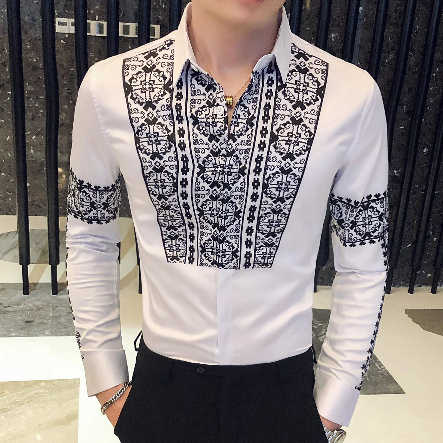 

Luxury Retro Contrast Print Wedding Shirt 2020 Splicing Shirt For Men Flower Shirt Party Vintage Shirt Camisa Social Masculina