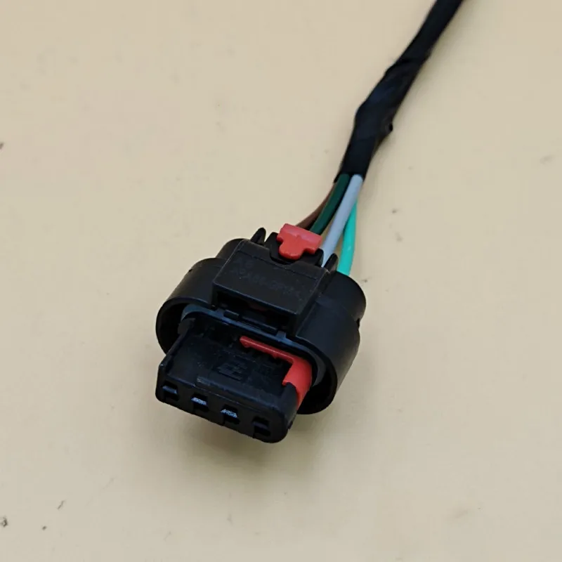 

4Pin rear stop lamp signal lamp base tail lamp rear tail lamp harness plug connectors with wire for Jeep Renegade