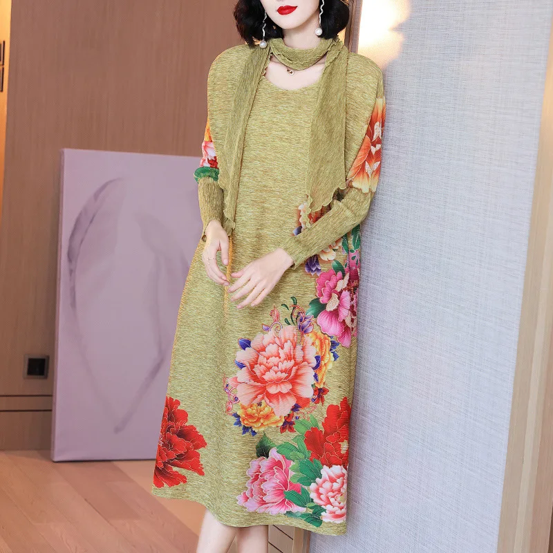 

High End Foreign Style Pleated Mother's Dress Spring New Loose Print Age Reduced Midi Pleated Dress
