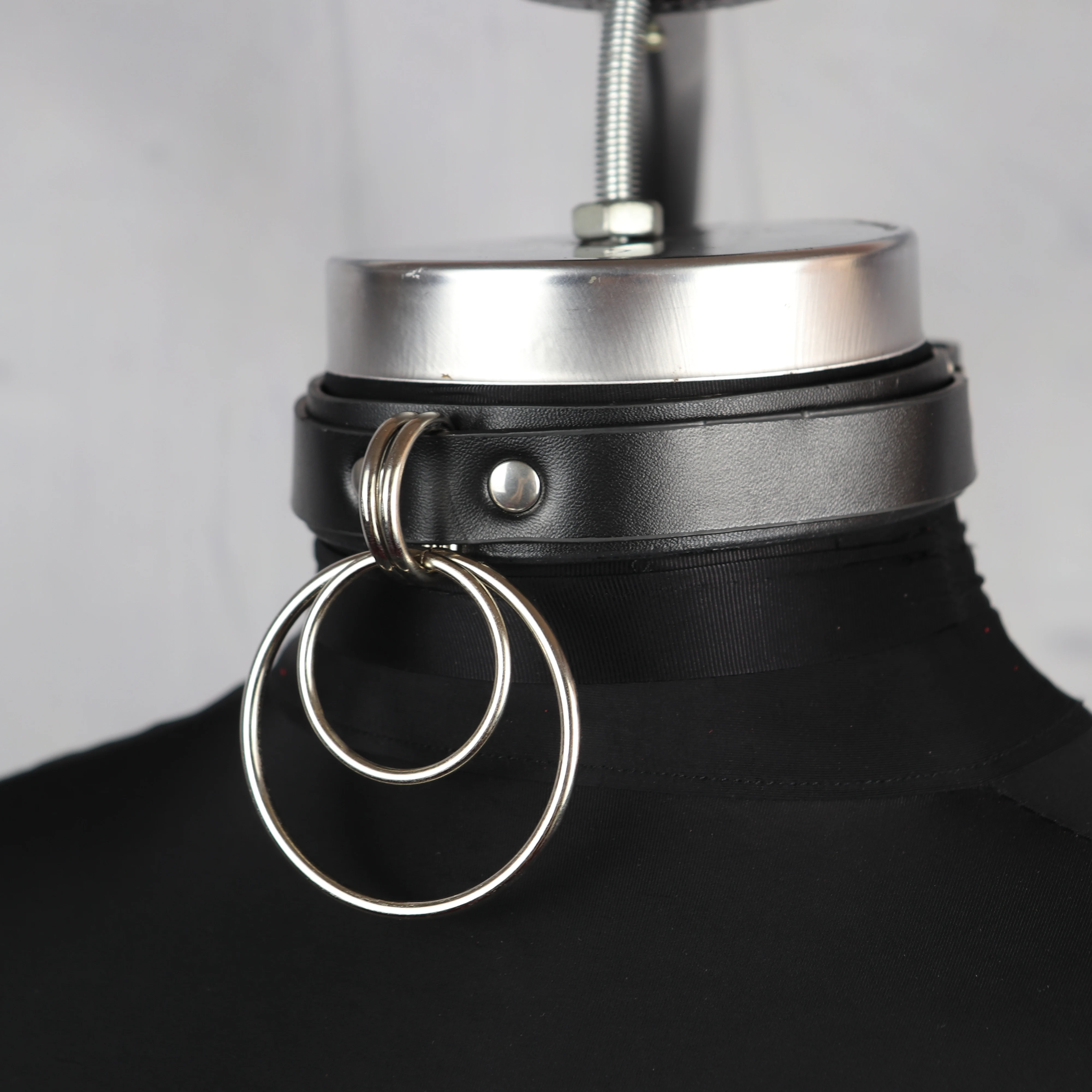 Кожаное ожерелье UYEE Бандажное чокер женский ремень сексуальное для танцев на