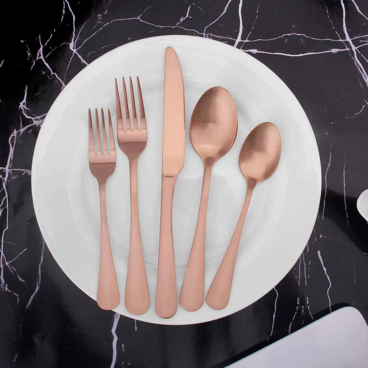 Набор столовых приборов из нержавеющей стали набор серебряных изделий матовое