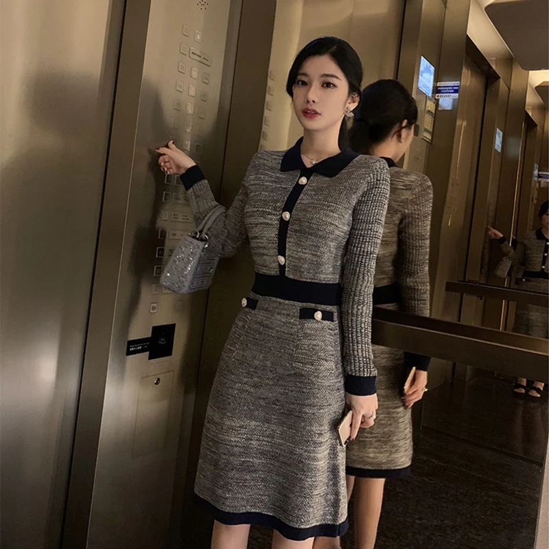 Женское трикотажное платье-свитер серое элегантное облегающее платье-футляр для