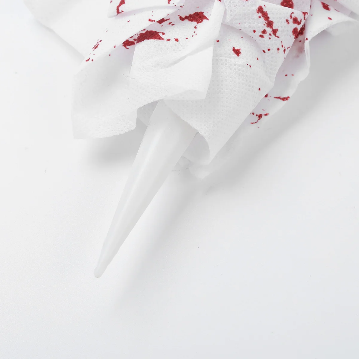 Хэллоуин дом с привидениями страшный поддельный кровавый разбитой рукой Скелет