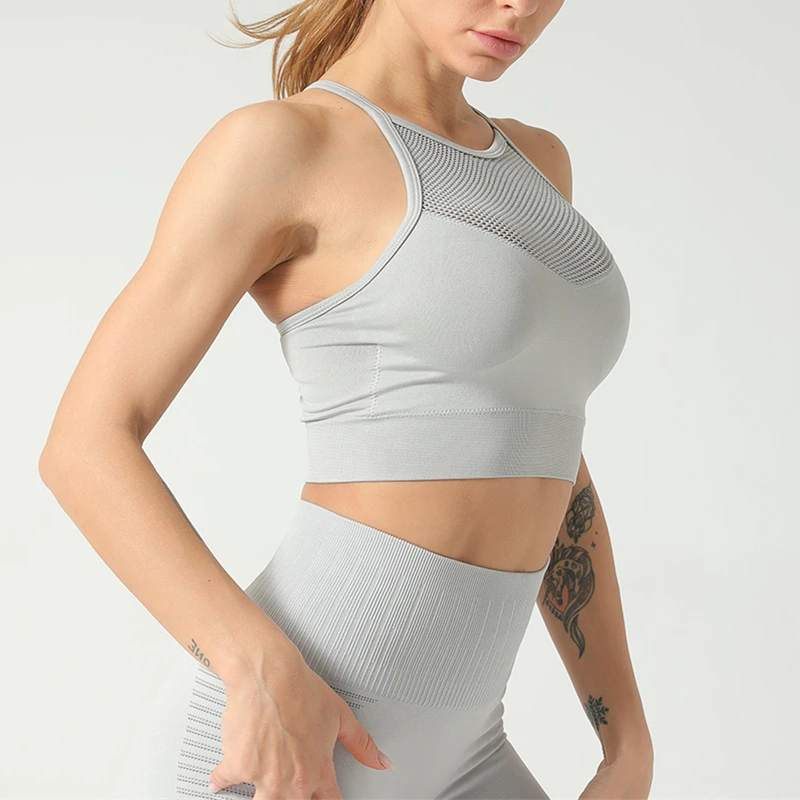 

Sportswear & Accessories